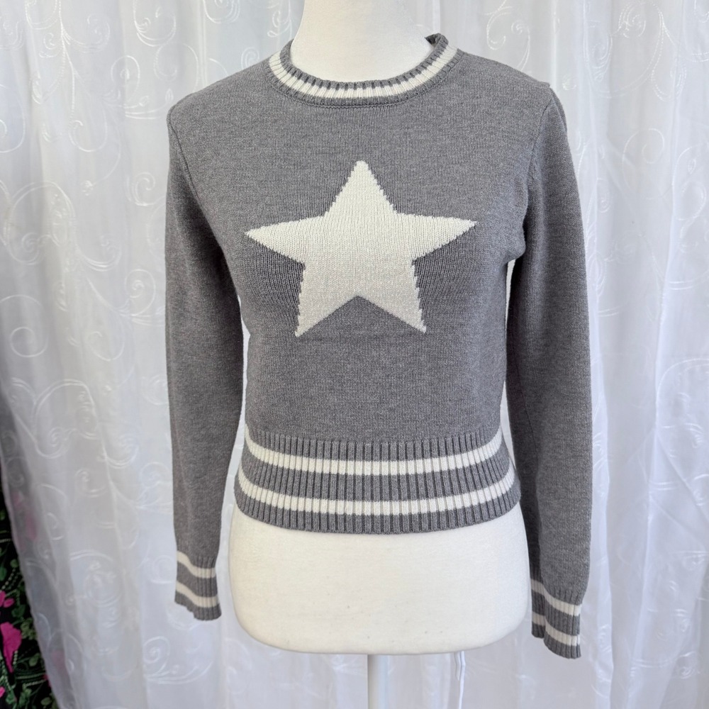 Sweet Envy Gray Star Intarsia Cropped Sweater Striped Trim Medium
